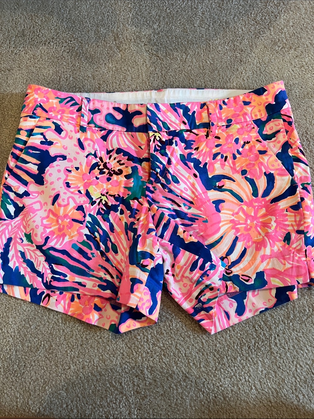 Lilly Pulitzer Callahan Stretch Santeen Shorts in swirling seadream